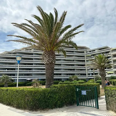 Daire Moderne Avec Climatisation, Balcon Et Parking - Fr-1-696-63 Canet-en-Roussillon