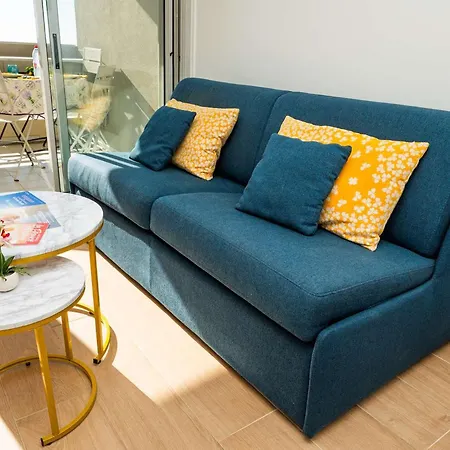 Apartman Moderne Avec Climatisation, Balcon Et Parking - Fr-1-696-63 *